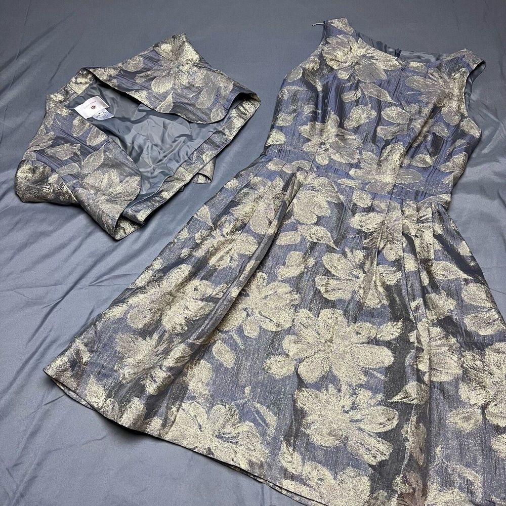 Chic Floral Brocade Midi Dress with Jacket